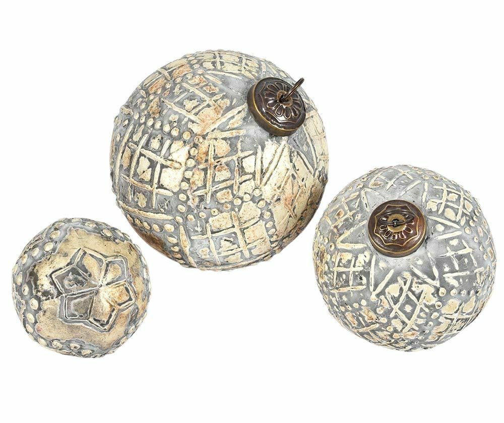 Sklenená guľa Bosco antik so vzormi strieborná 10 cm